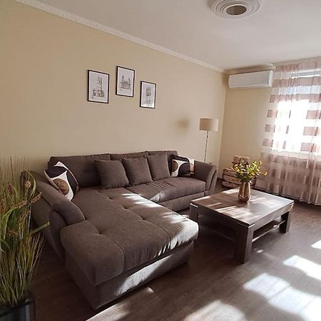 Szilfak City Apartman Hajdúszoboszló Zewnętrze zdjęcie