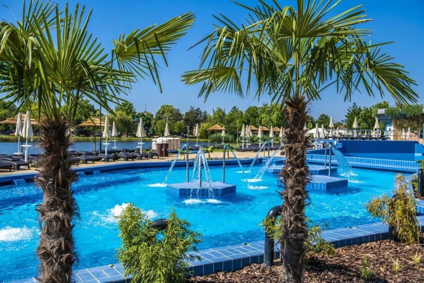 Szilfak City Apartman Hajdúszoboszló Zewnętrze zdjęcie
